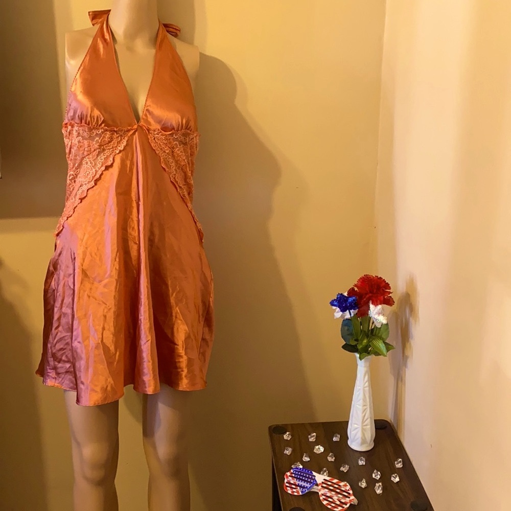 🏷️BUNDLE Frederick’s of Hollywood Lingerie Sleepwear